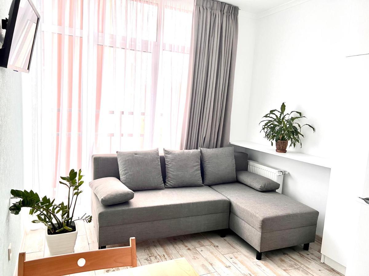 Osapart Cozy Apartment In A Complex Semycvit Львов Экстерьер фото