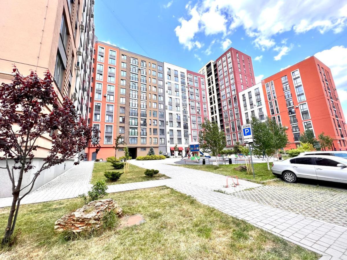Osapart Cozy Apartment In A Complex Semycvit Львов Экстерьер фото