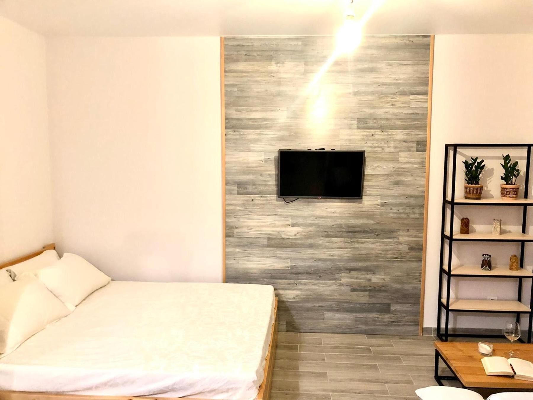 Osapart Cozy Apartment In A Complex Semycvit Львов Экстерьер фото