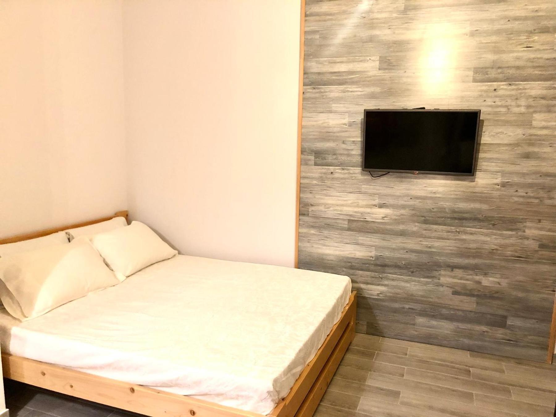 Osapart Cozy Apartment In A Complex Semycvit Львов Экстерьер фото