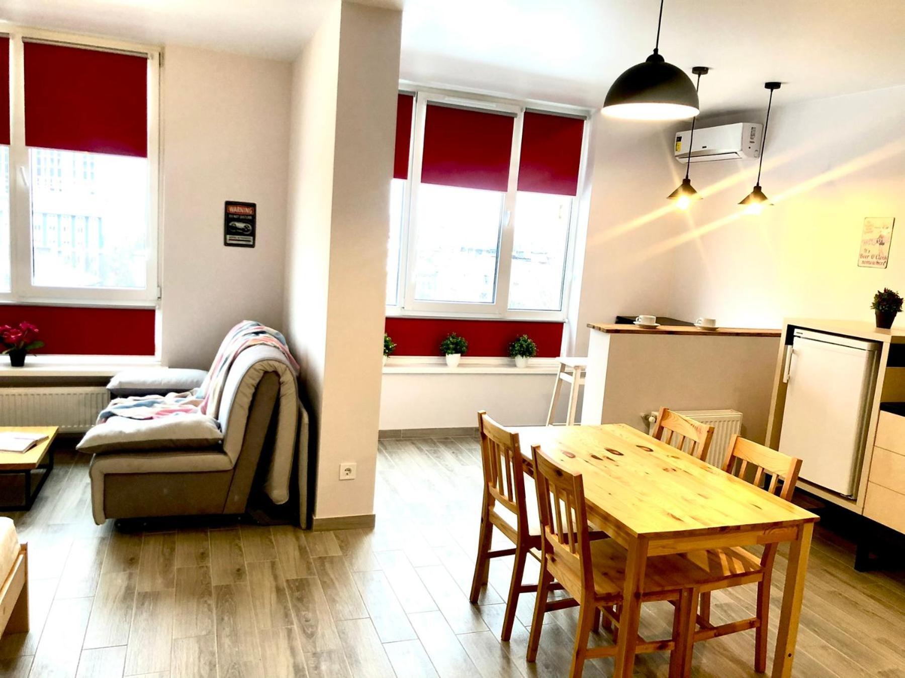 Osapart Cozy Apartment In A Complex Semycvit Львов Экстерьер фото